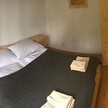Apartman Zara Velky Slavkov Exterior foto