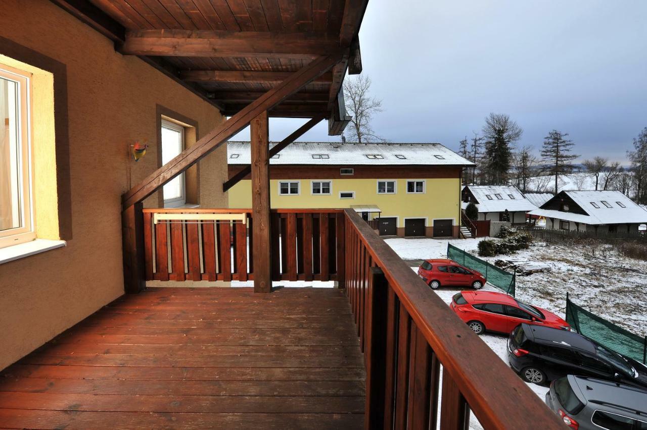 Apartman Zara Velky Slavkov Exterior foto