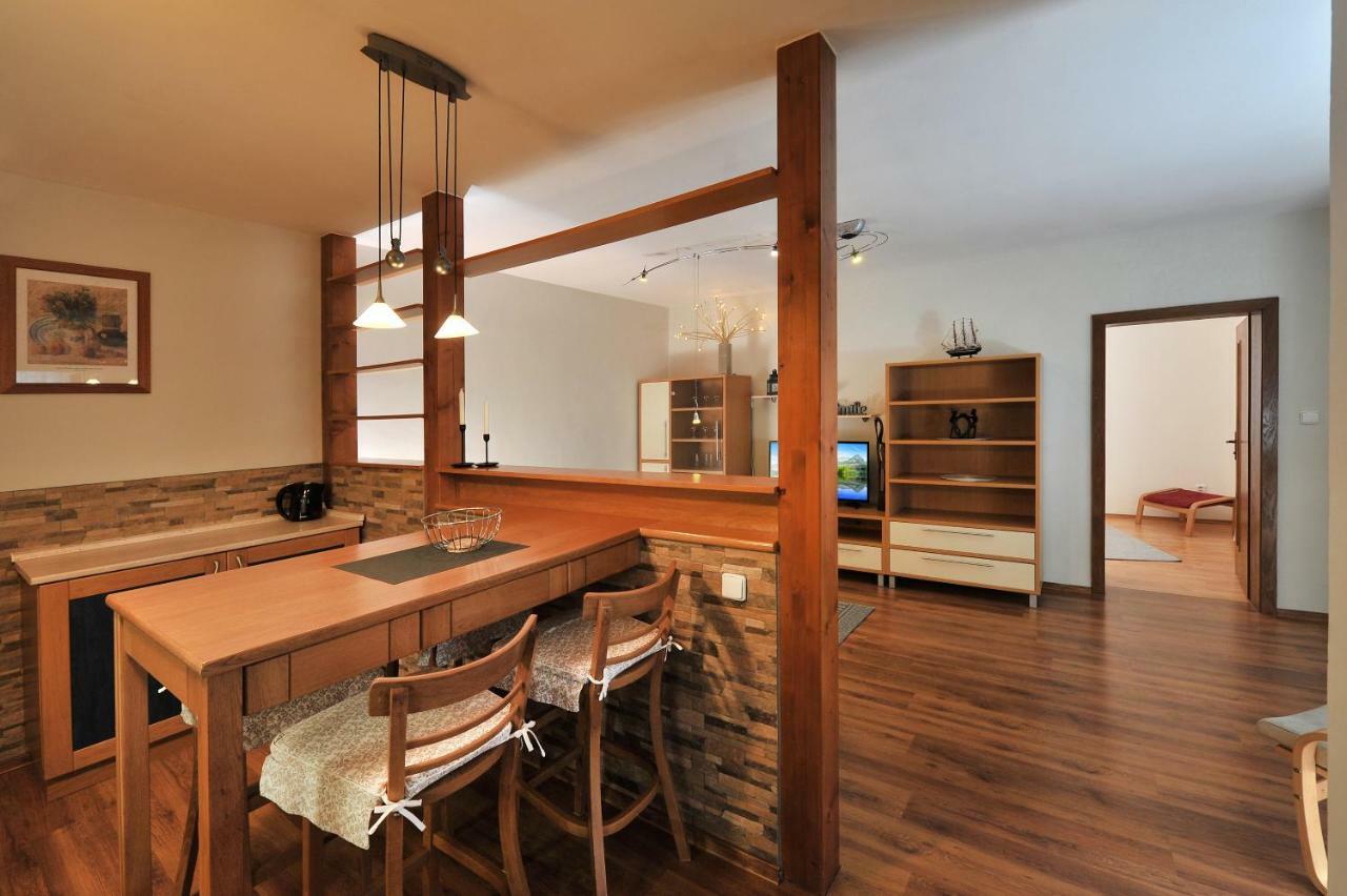 Apartman Zara Velky Slavkov Exterior foto