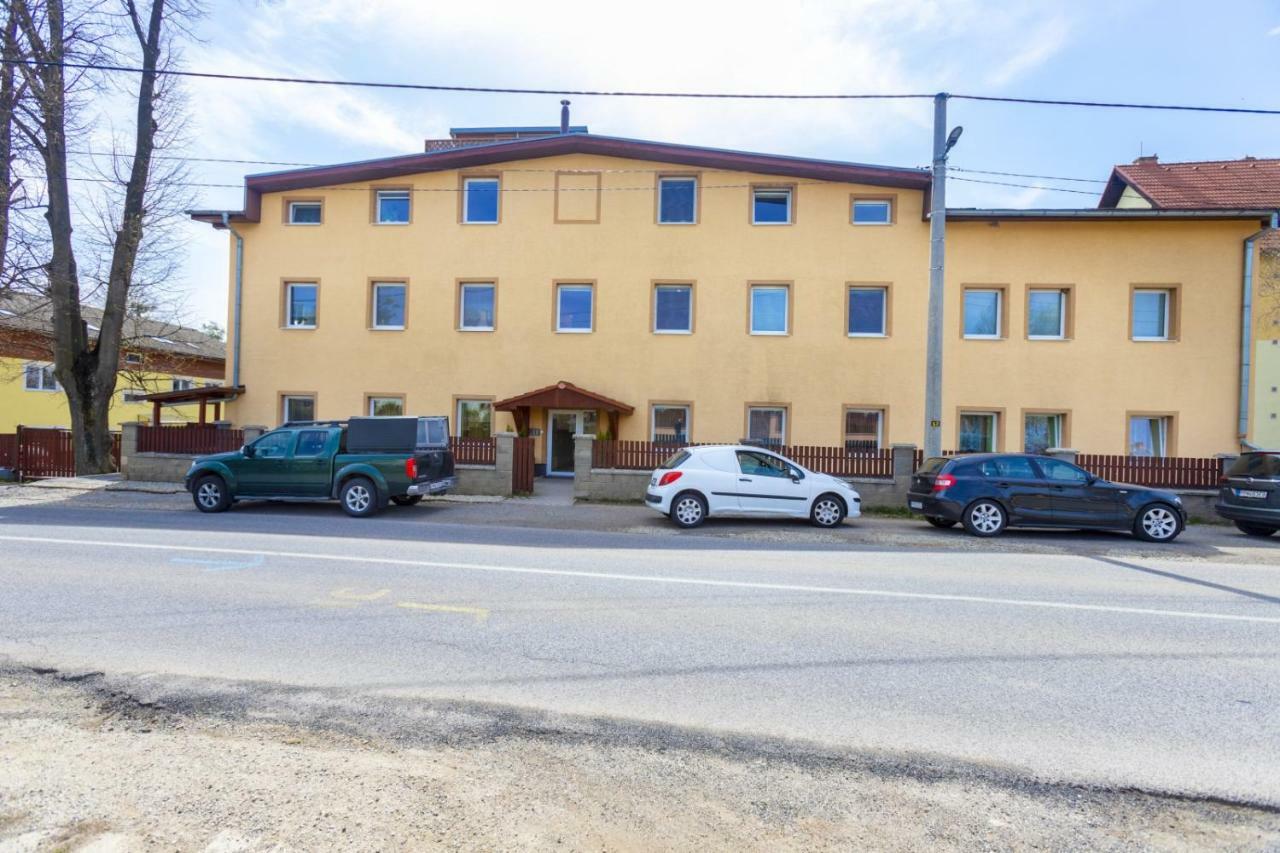 Apartman Zara Velky Slavkov Exterior foto